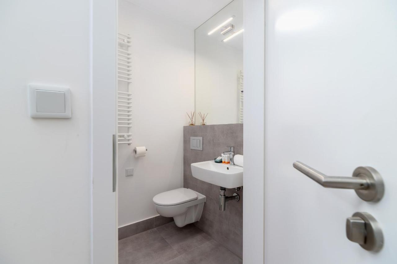 Saska Blu Premium By Renters Apartment